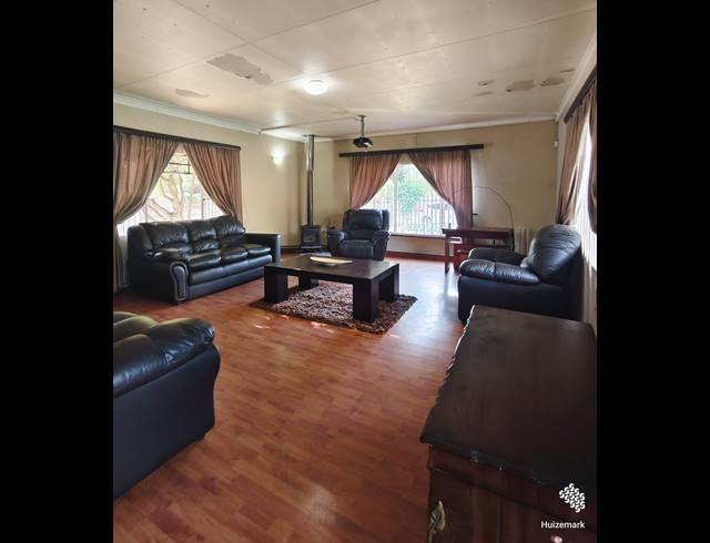 3 BEDROOM HOUSE FOR SALE IN SASOLBURG EXT 15
